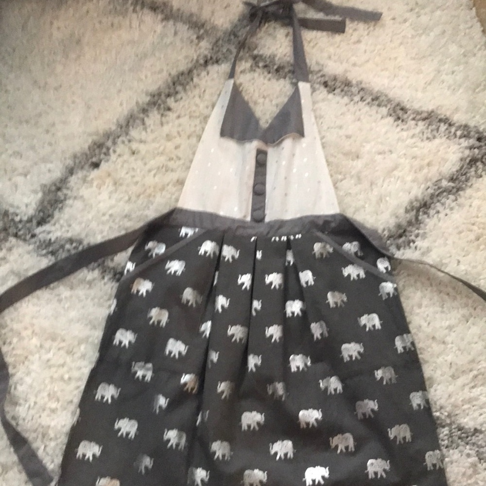 Cute elephant apron